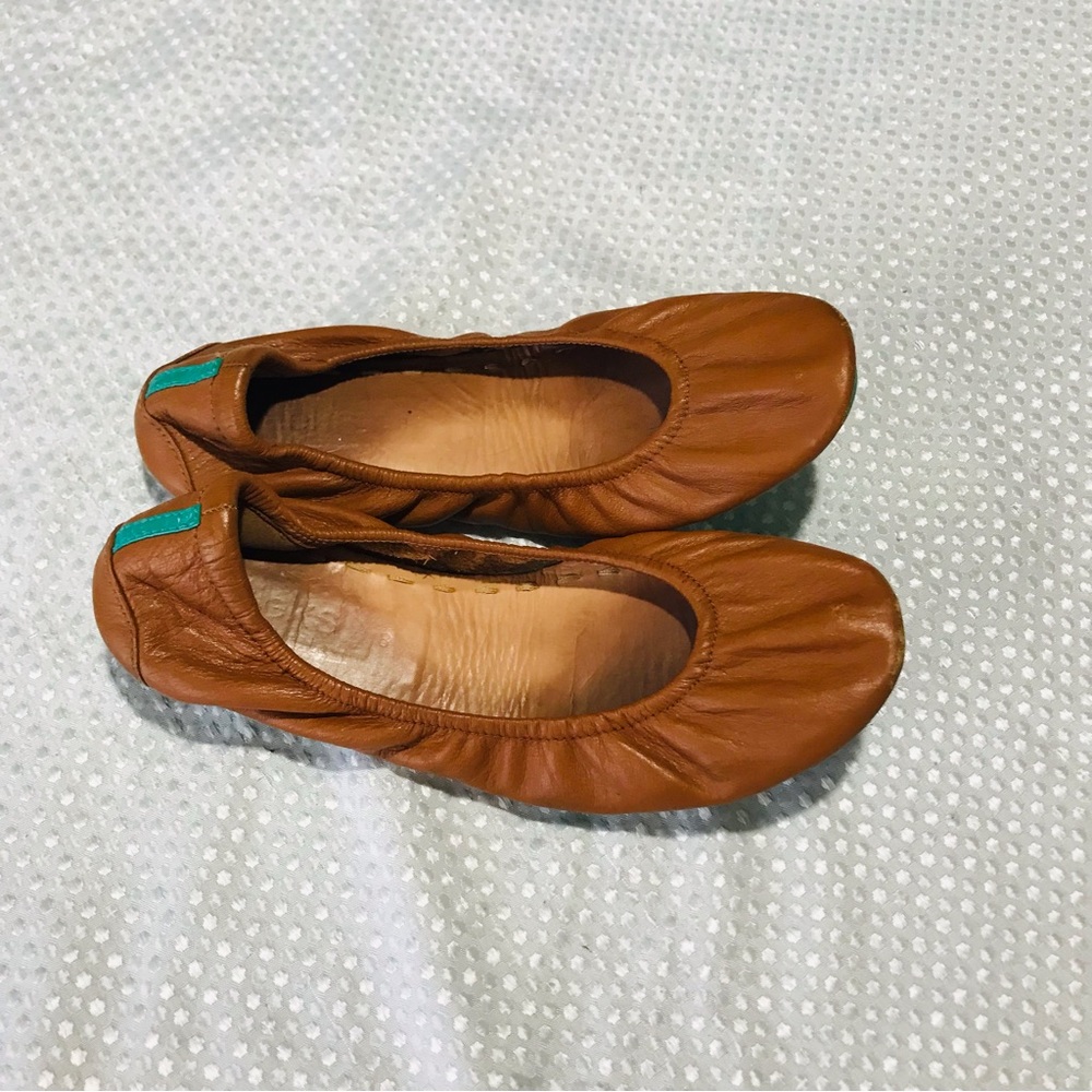 Tieks Flats - Picture 2 of 12